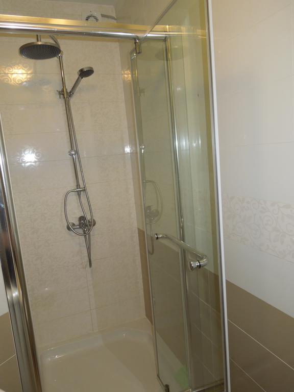 Apartments Meleh تْسْغيكفانِتْسا الغرفة الصورة