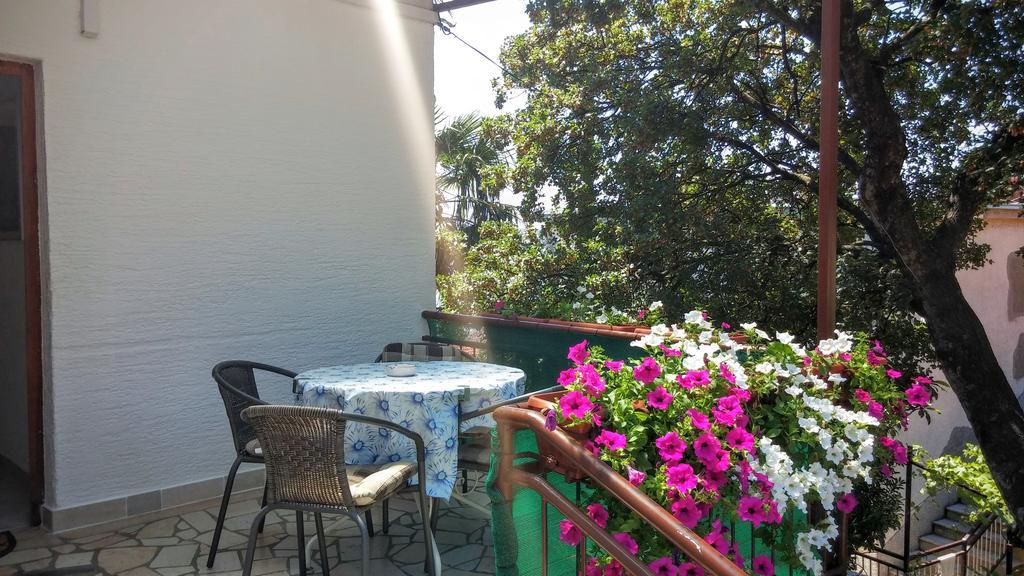 Apartments Meleh تْسْغيكفانِتْسا المظهر الخارجي الصورة