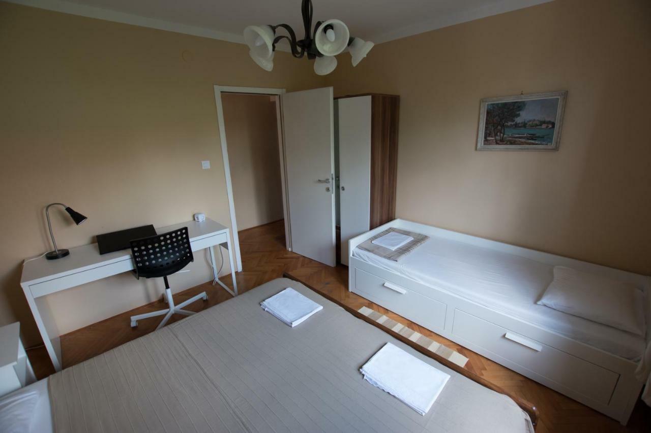 Apartments Meleh تْسْغيكفانِتْسا المظهر الخارجي الصورة